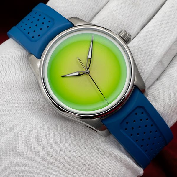 H. Moser and Cie Pioneer 3201-1204